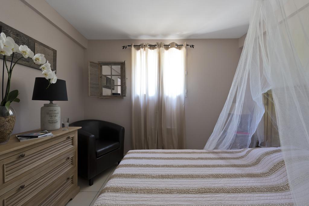 Les Jardins De La Mer Grimaud Bilik gambar